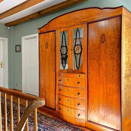Altes Forsthaus Apartman *