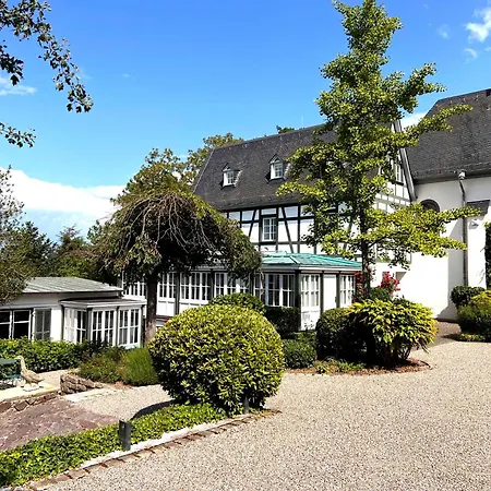 Altes Forsthaus Apartmán